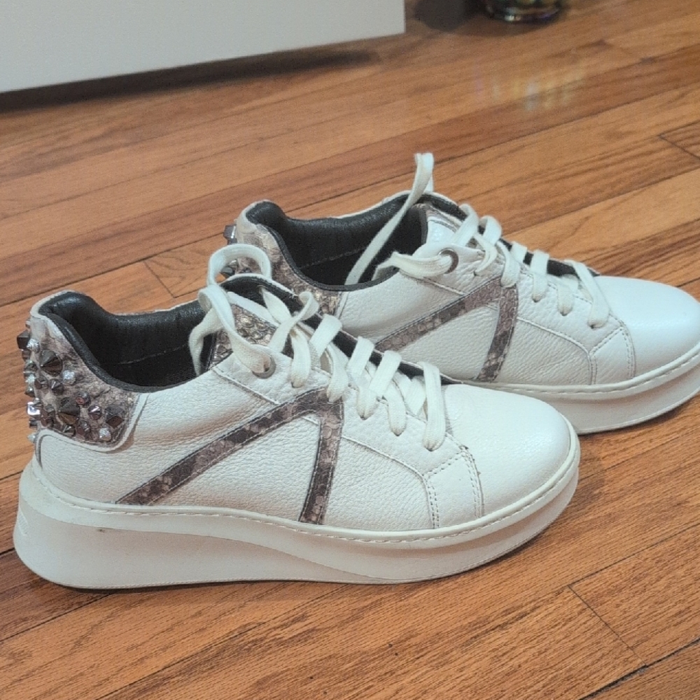Vince Camuto White Sneakers with Studded Details